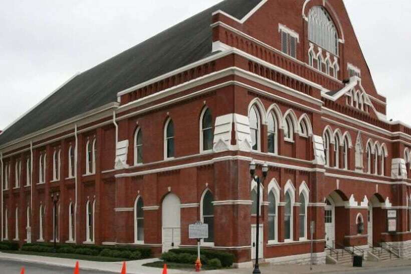 هتل Comfort Inn Downtown Nashville  Music City Center