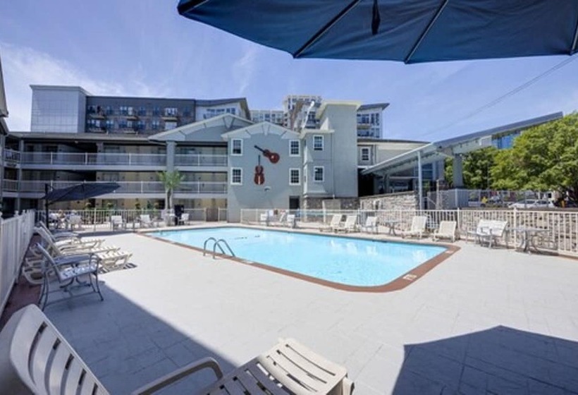 هتل Comfort Inn Downtown Nashville  Music City Center