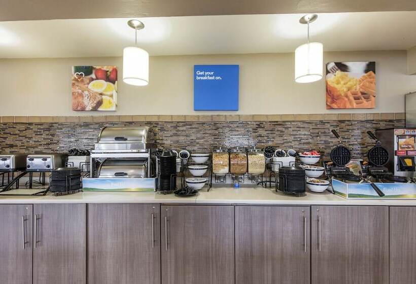 هتل Comfort Inn Downtown Nashville  Music City Center