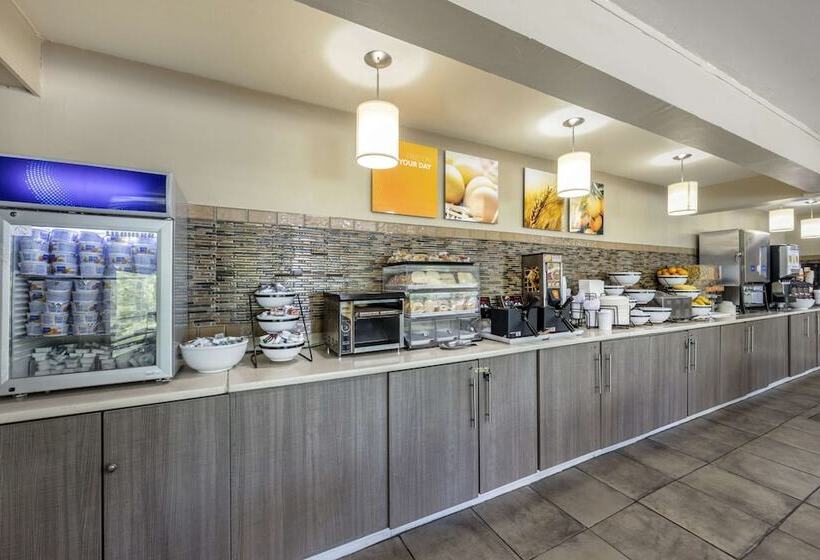 هتل Comfort Inn Downtown Nashville  Music City Center