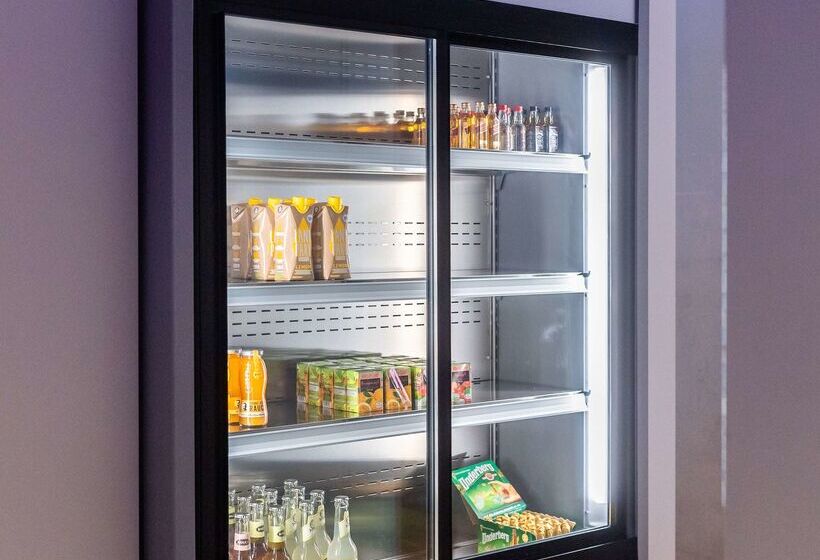 בית מלון כפרי Doubletree By Hilton Frankfurt Niederrad