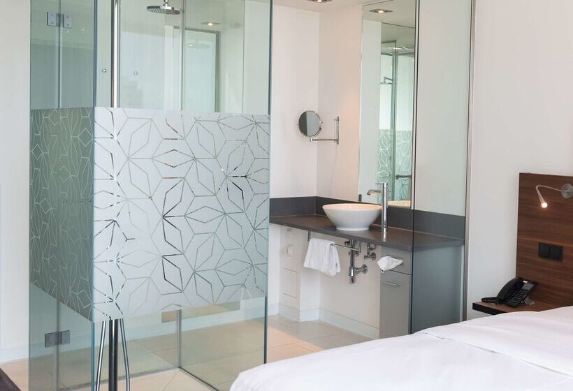 בית מלון כפרי Doubletree By Hilton Frankfurt Niederrad