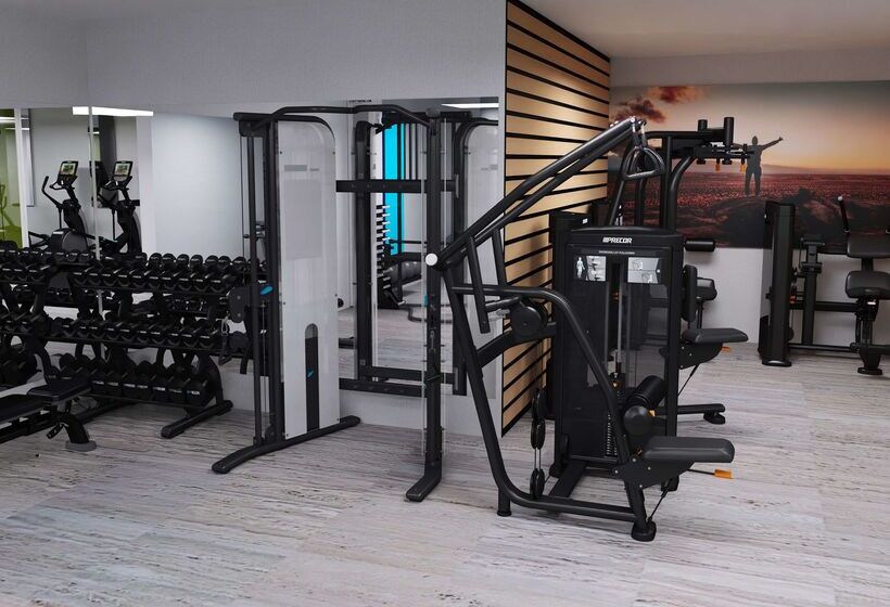 בית מלון כפרי Doubletree By Hilton Frankfurt Niederrad