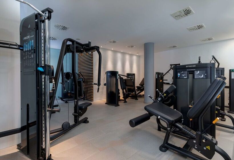 בית מלון כפרי Doubletree By Hilton Frankfurt Niederrad