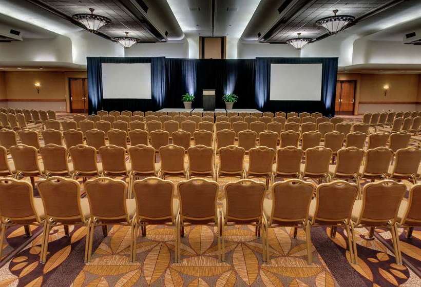 Doubletree By Hilton Hotel Portland