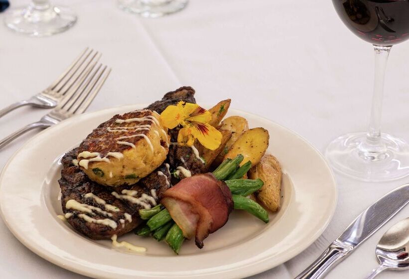 Doubletree By Hilton Hotel Portland