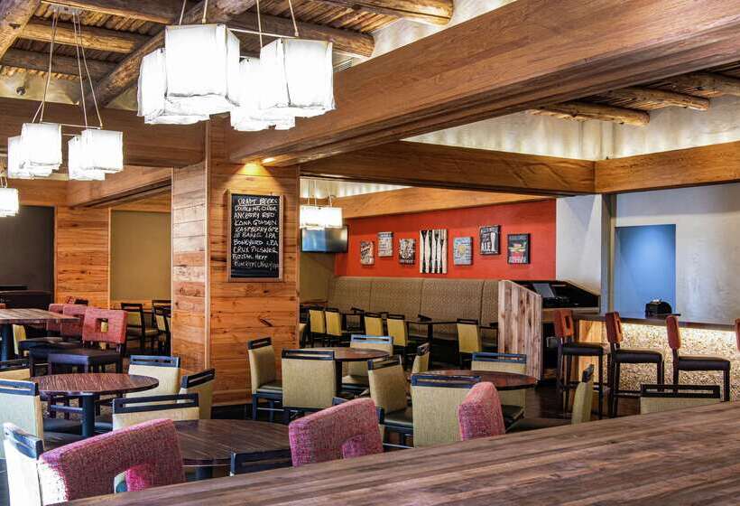 Doubletree By Hilton Hotel Portland