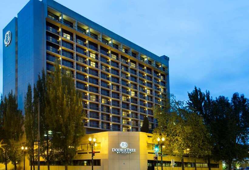 Doubletree By Hilton Hotel Portland