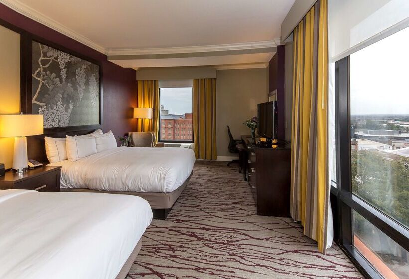 Doubletree By Hilton Hotel Savannah Historic District