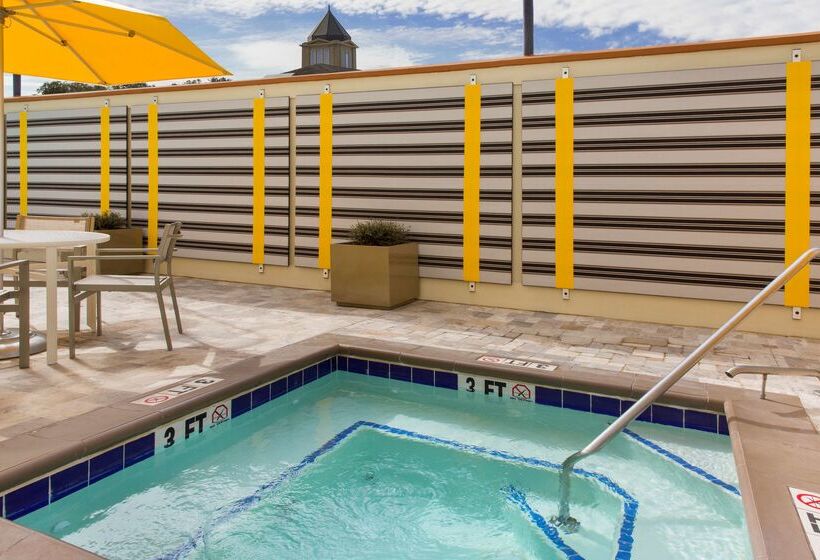 Doubletree By Hilton Hotel Savannah Historic District