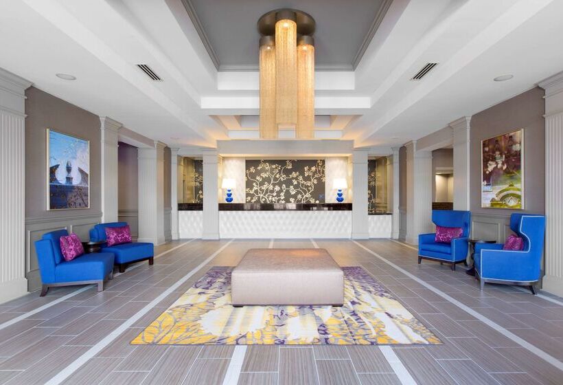 Doubletree By Hilton Hotel Savannah Historic District
