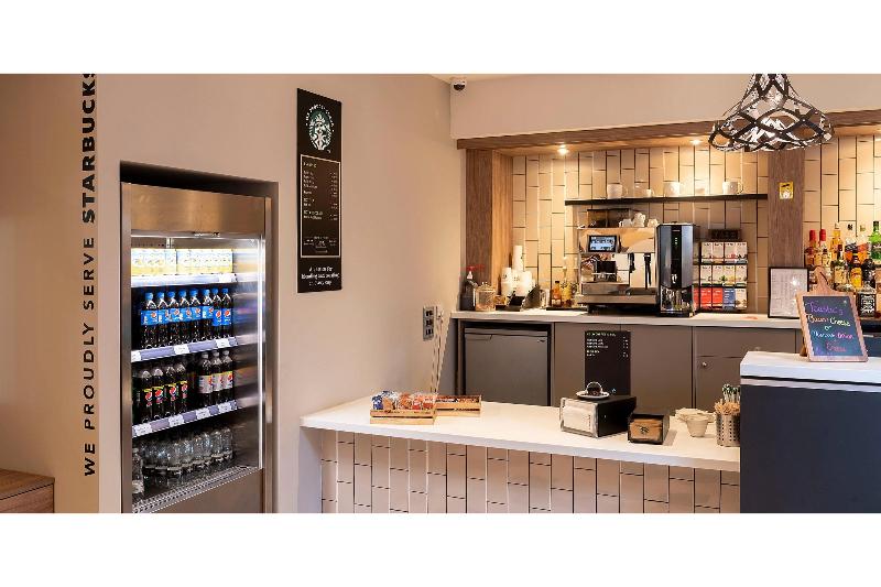 فندق Express Holiday Inn Birmingham North