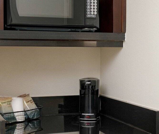 ホテル Fairfield Inn & Suites San Diego Old Town