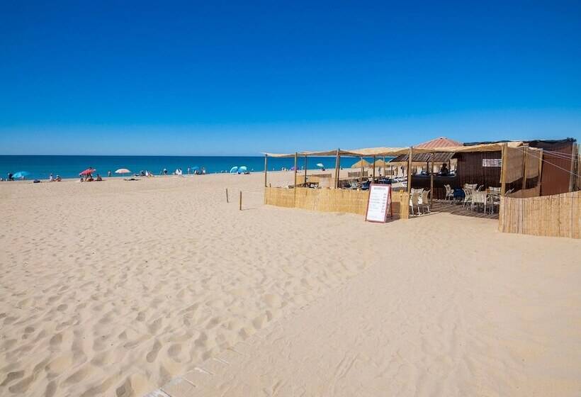 Отель Fuerte El Rompido