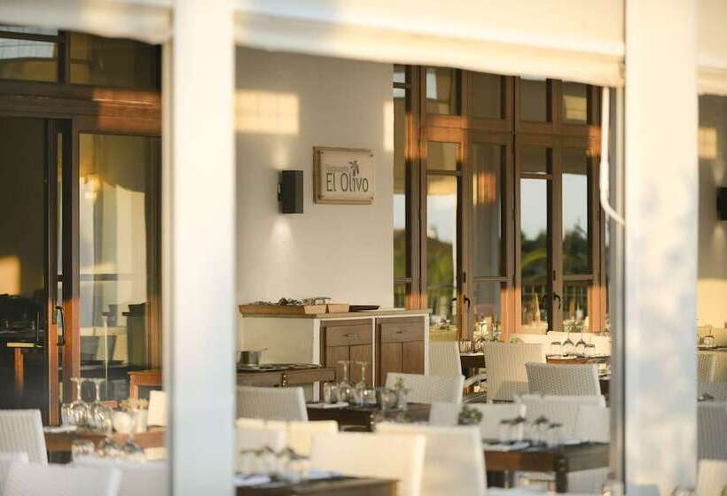 Отель Fuerte El Rompido