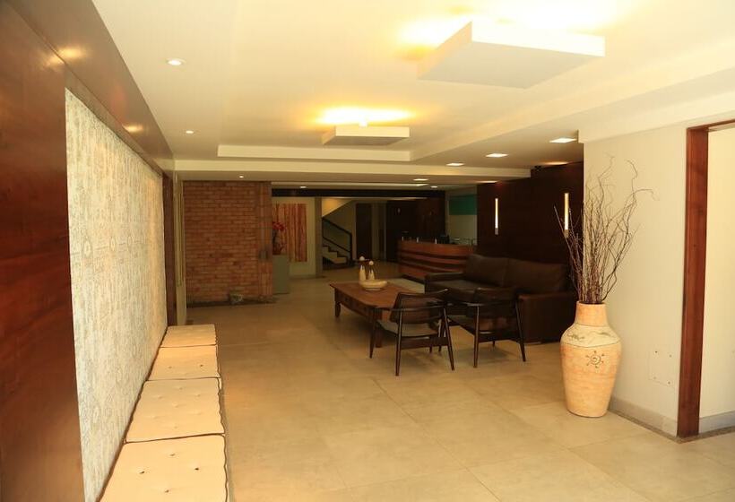 酒店 Garbos Soleil