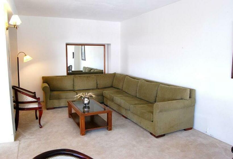 فندق Gran Madryn