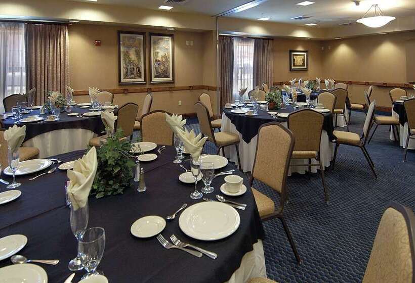 هتل Hilton Garden Inn Phoenix Airport