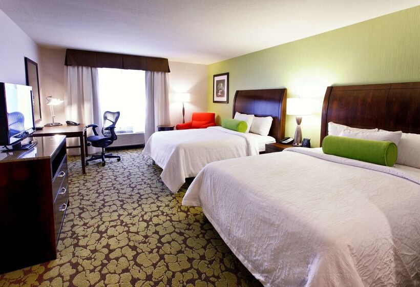 فندق Hilton Garden Inn New York / Staten Island