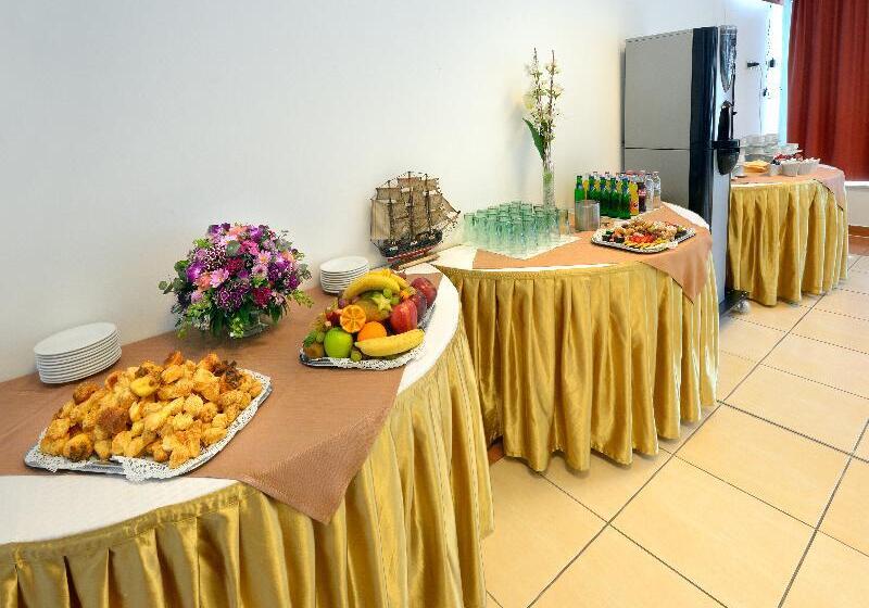 Holiday Beach Budapest Wellness Hotel With Sauna Park