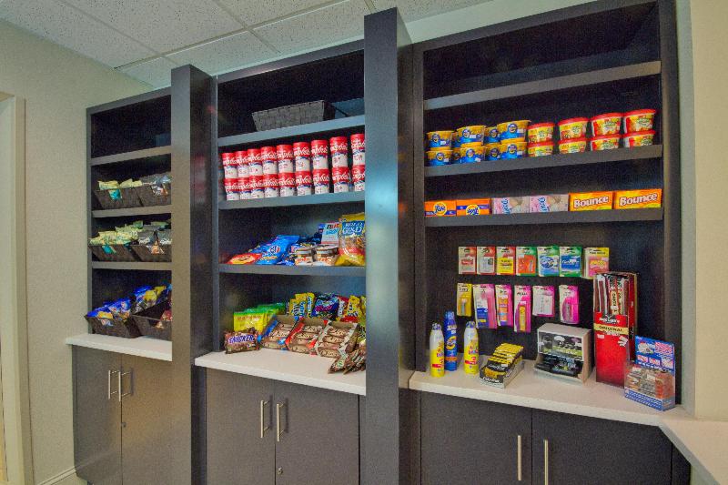 فندق Holiday Inn Express And Suites Tampa I 75 At Bruce B. Downs, An Ihg