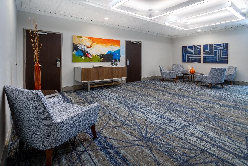 فندق Holiday Inn Express And Suites Tampa I 75 At Bruce B. Downs, An Ihg