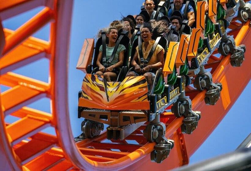 فندق Holiday Inn Express And Suites Tampa I 75 At Bruce B. Downs, An Ihg