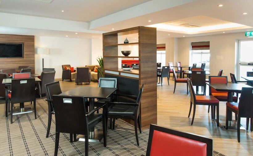 호텔 Holiday Inn Express Bristol Filton, An Ihg
