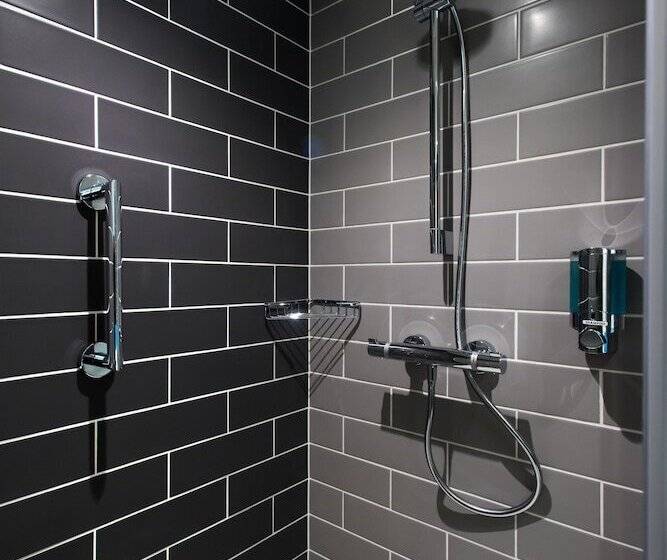 호텔 Holiday Inn Express Bristol Filton, An Ihg