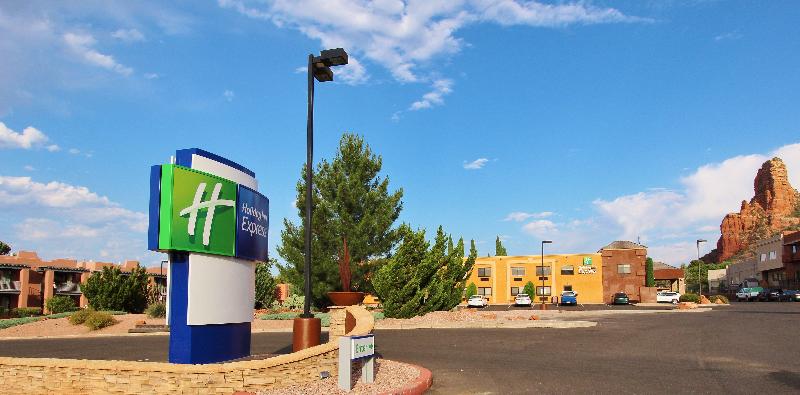 هتل Holiday Inn Express Sedona   Oak Creek, An Ihg