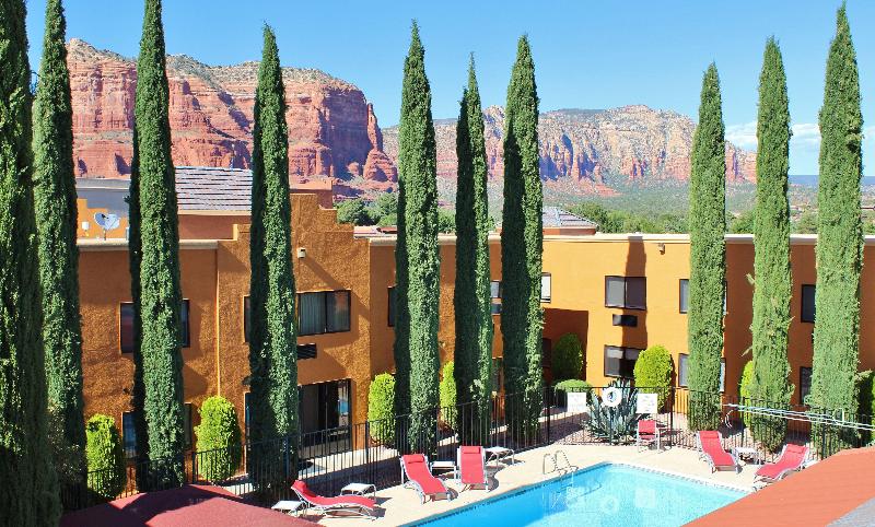 هتل Holiday Inn Express Sedona   Oak Creek, An Ihg