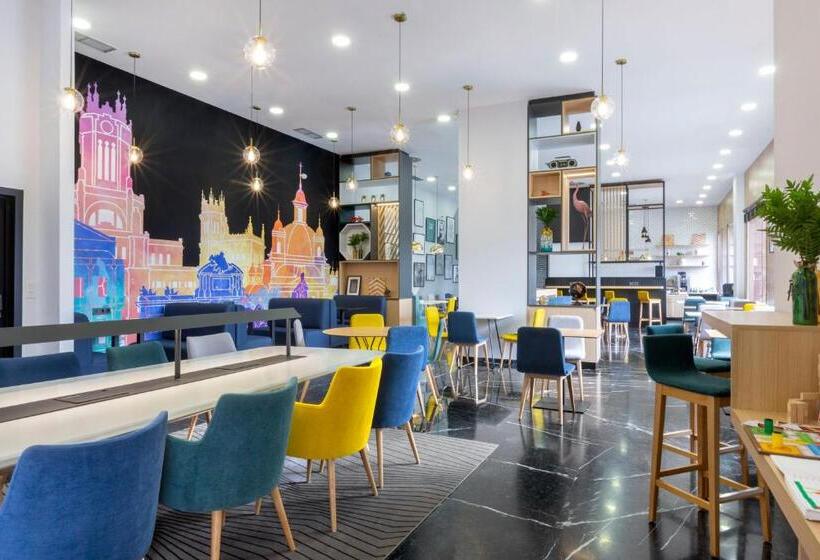 هتل Holiday Inn Madrid Las Tablas, An Ihg
