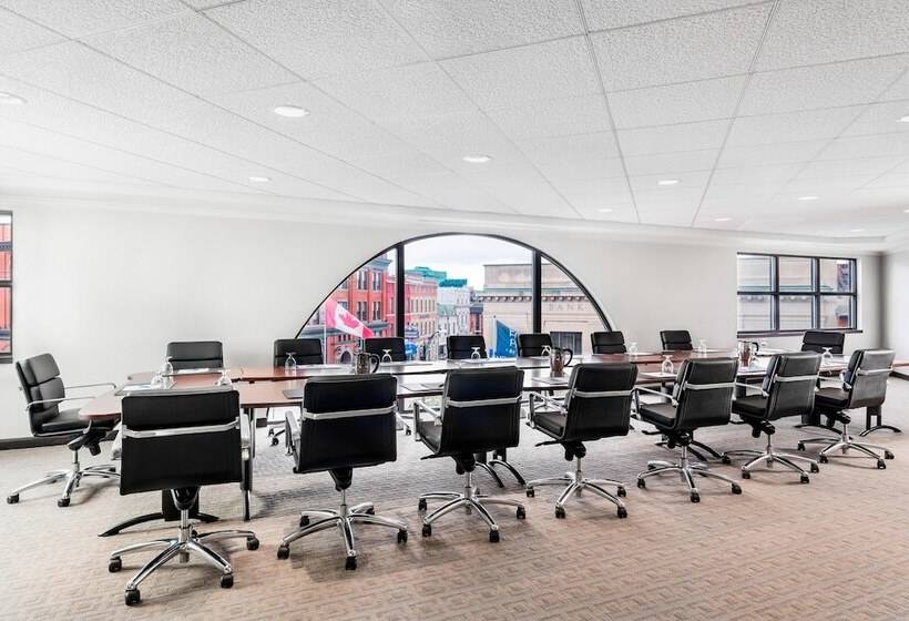 호텔 Kingston Marriott