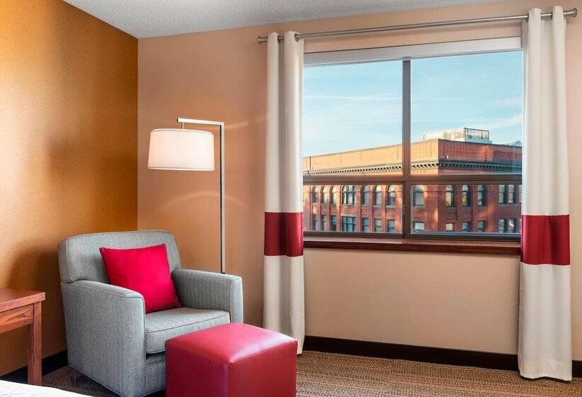 호텔 Kingston Marriott