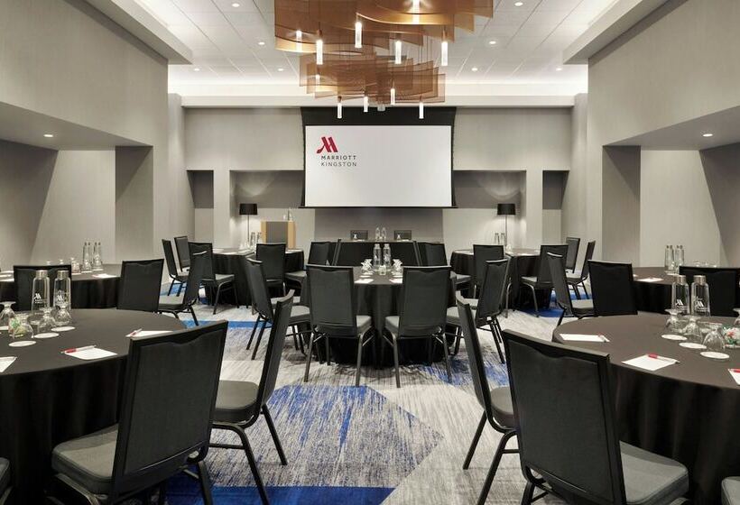 호텔 Kingston Marriott