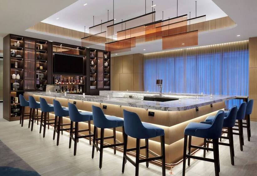 호텔 Kingston Marriott