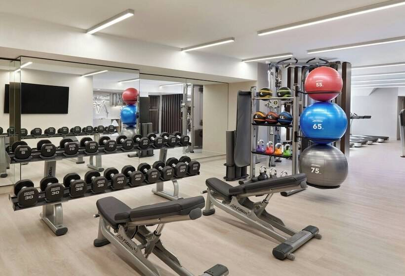 호텔 Kingston Marriott