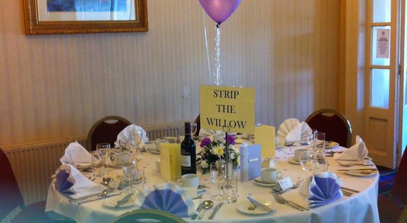 ホテル The Elgin Kintore Arms, Inverurie