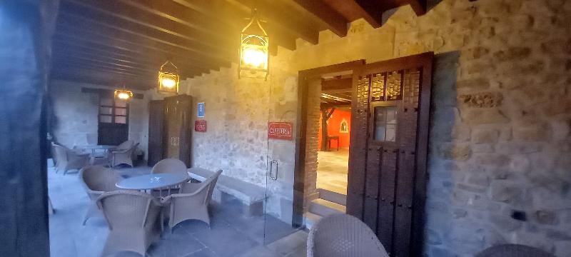 هتل La Casona De Revolgo