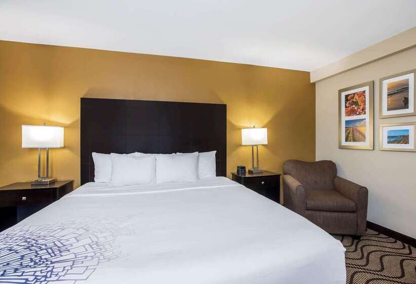 فندق La Quinta By Wyndham Carlsbad   Legoland Area