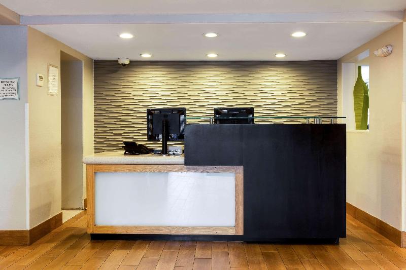 호텔 La Quinta By Wyndham San Diego Mission Bay