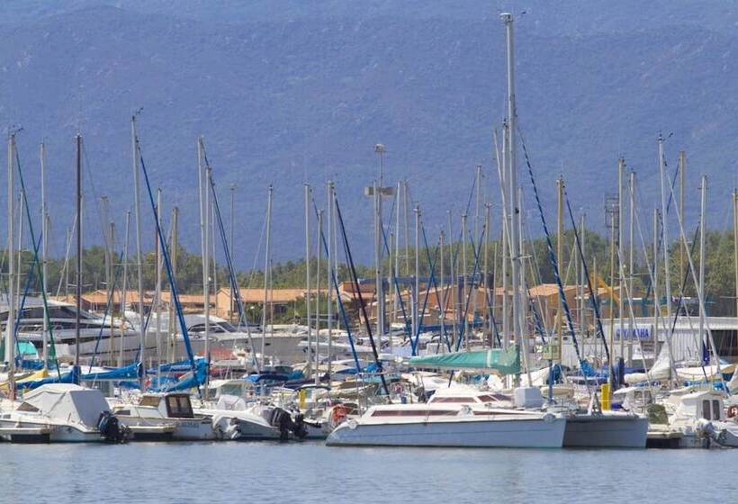 ホテル Lagrange Vacances Les Pierres De Jade