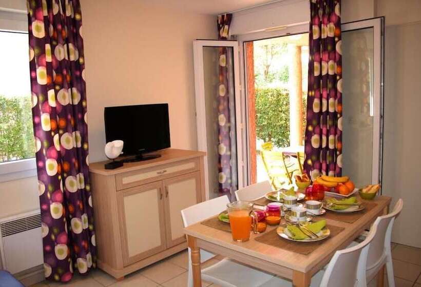 ホテル Lagrange Vacances Les Pierres De Jade