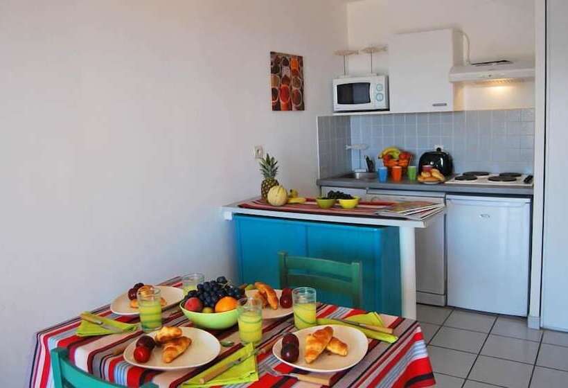 בית מלון כפרי Lagrange Vacances Le Village Des Aloés