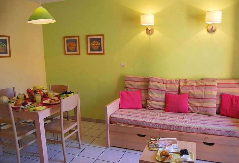 בית מלון כפרי Lagrange Vacances Le Village Des Aloés