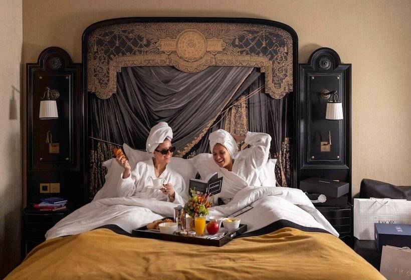 ホテル Le Belmont Paris