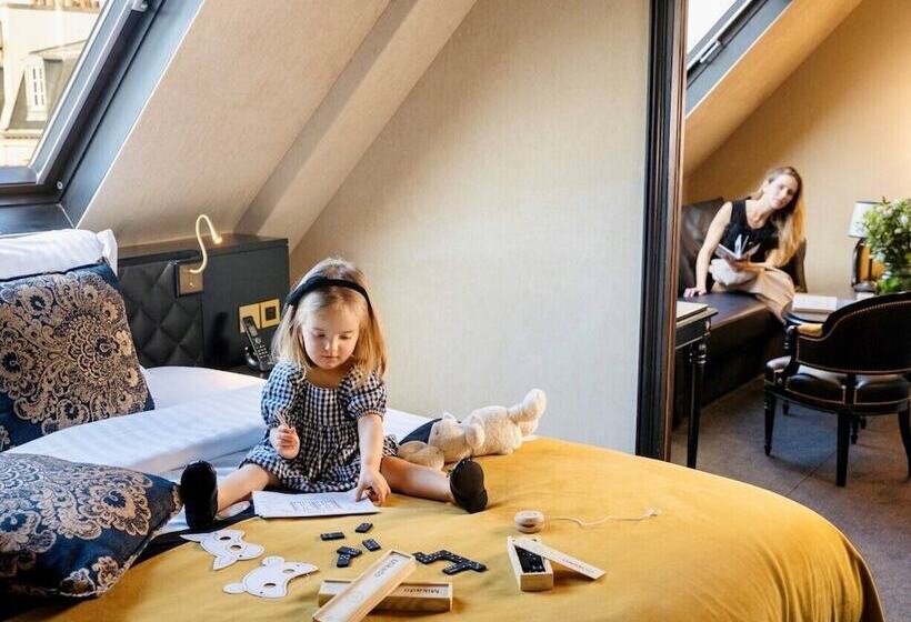 ホテル Le Belmont Paris