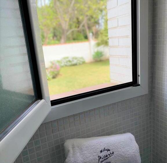 هتل Malaga Picasso