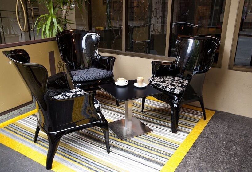 호텔 Mantra On Little Bourke