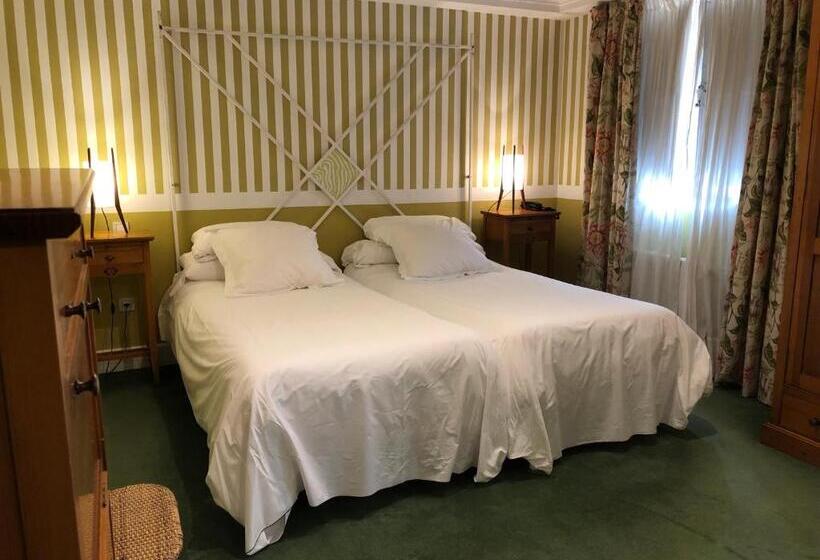 בית מלון כפרי Marina De Campios